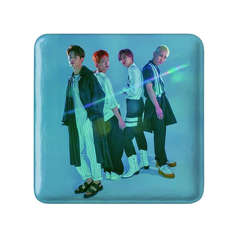 مگنت خندالو طرح گروه شاینی Shinee  مدل مربعی کد 21370