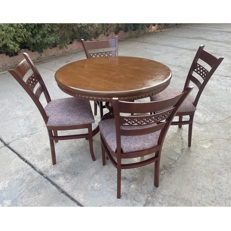 میز و صندلی ناهارخوری چهار نفره گروه تولید اسپیناس مدل Zanburi-Aros-270004