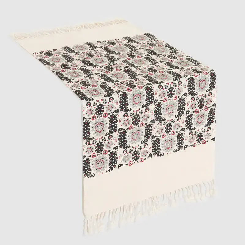 رومیزی چاپ دستی گدار مدل گلستان