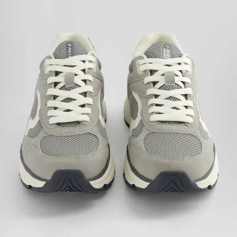 کفش تمرین زنانه مدل 2025