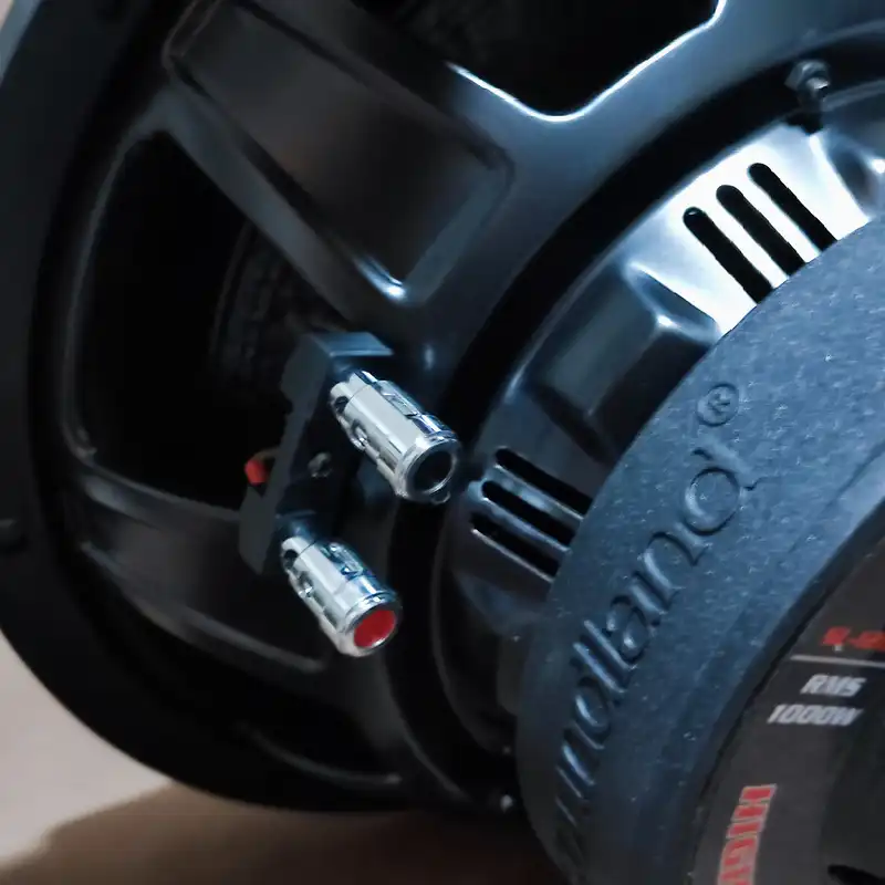 ساب ووفر خودرو ساند لند مدل SL-1201