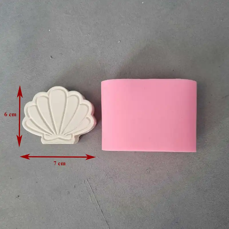 قالب شمع مدل صدف کلاسيک کد 06