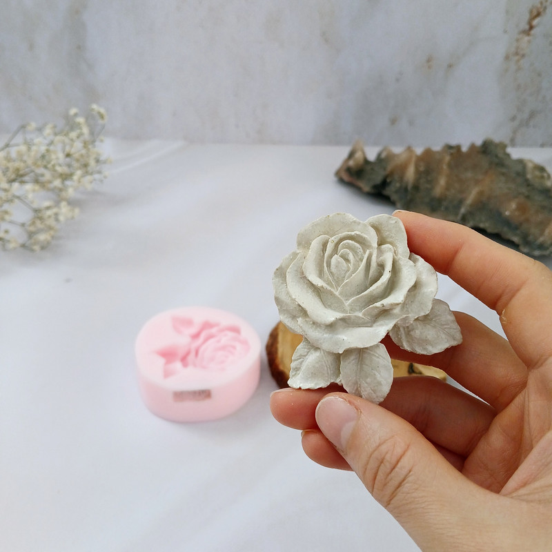 قالب شمع کوشا مدل رز سه برگ