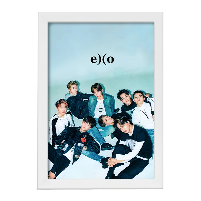 تابلو خندالو مدل اکسو (Exo) کد F11176