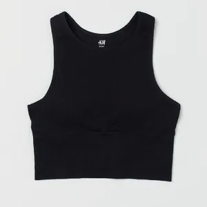 نیم تنه ورزشی زنانه اچ اند ام مدل 0869331006 