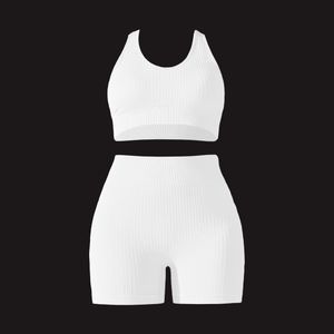 ست نیم تنه و شلوارک ورزشی زنانه مدل M5152