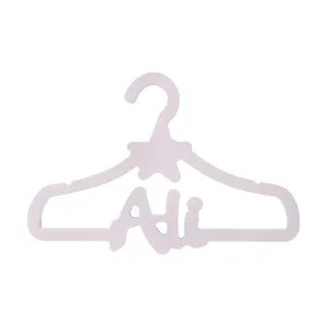 چوب لباسی نوزاد طرح Ali مدل K54