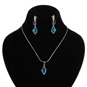 نیم ست نقره زنانه بازرگانی میلادی مدل کوارتز کد NTR_348