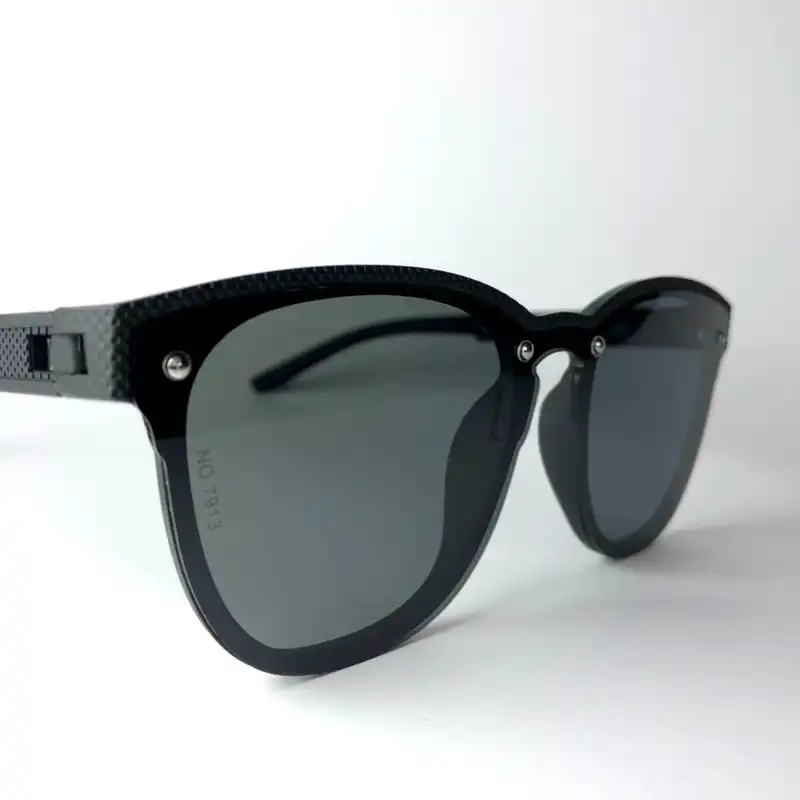 عینک آفتابی مردانه اوگا مدل گرد اسپرت