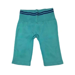 شلوارک ورزشی زنانه مدل سیملس پشت چین دار