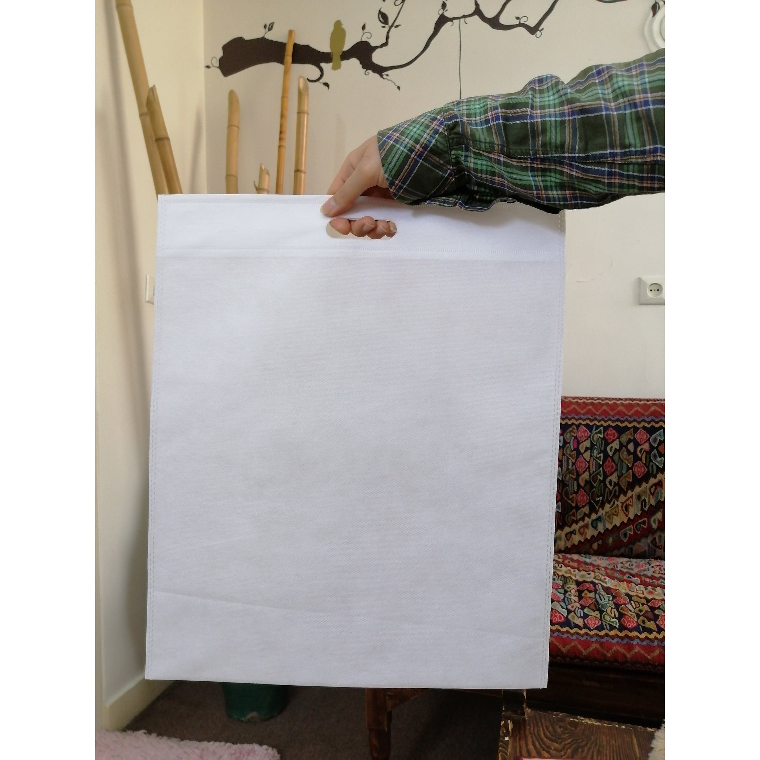 ساک دستی مدل سوزنی کد Pa4050W بسته 50 عددی ساک دستی مدل سوزنی کد Pa4050W بسته 50 عددی