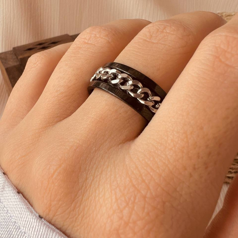 انگشتر مدل زنجیری