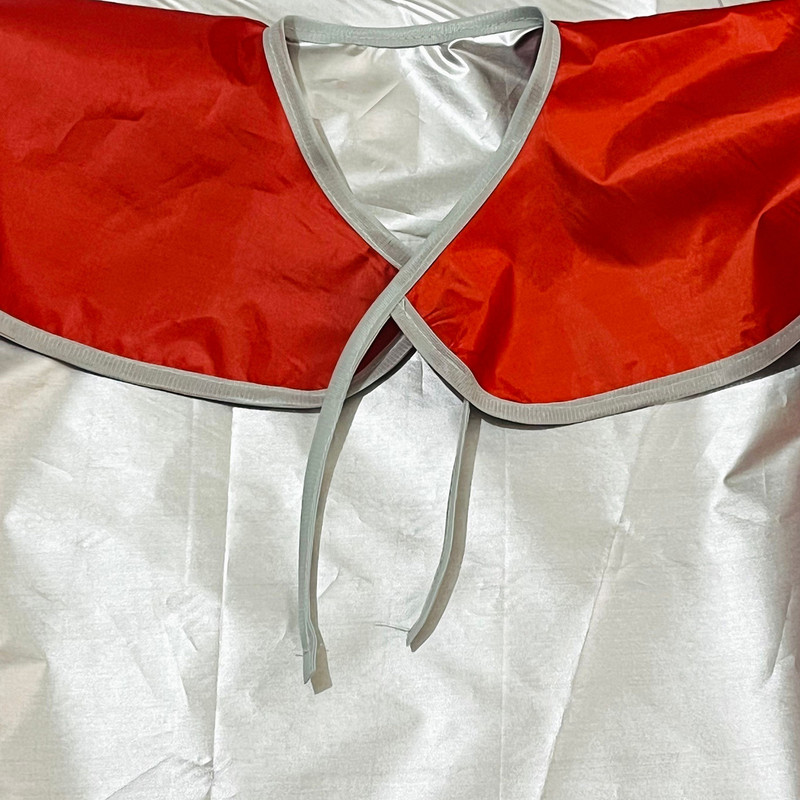 پیشبند نقاشی مدل پیش دبستانی و مهد کودک قرمز ساده