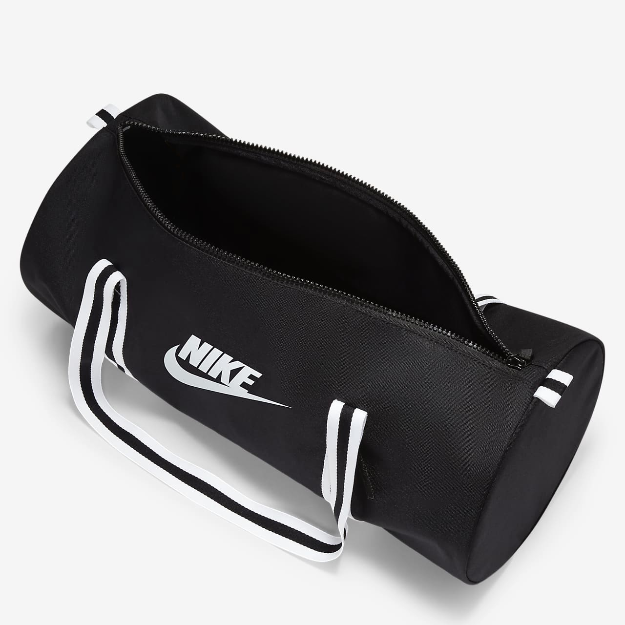DB0492-010 Heritage Duffel bag 