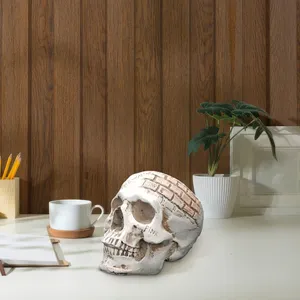 مجسمه مدل جمجمه آجری طرح 1986 The Wall