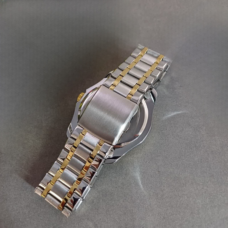 ساعت مچی عقربه‌ای مردانه مدل دراگون اژدها تک موتوره بند استیل کد 6