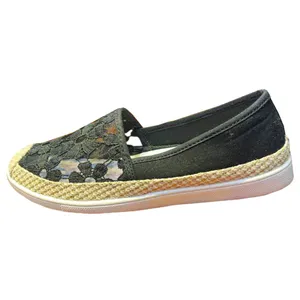 کفش روزمره زنانه مدل گل دار