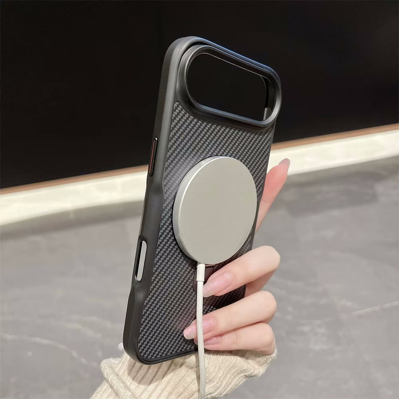 کاور بادیگارد مدل Carbon Stand مناسب برای گوشی موبایل اپل iPhone 17 Air