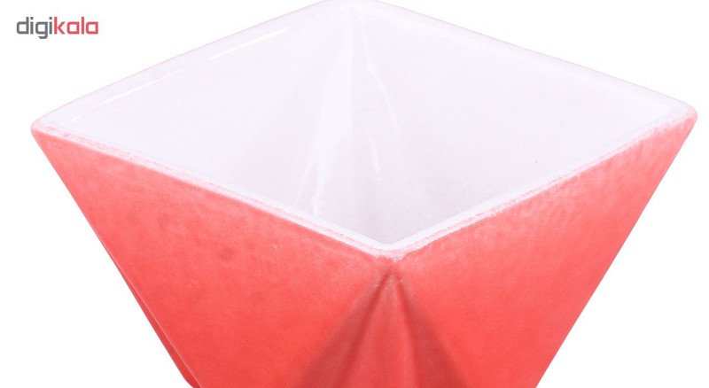 گلدان غریب طرح چهار ضلعی مدل 02-06 سایز کوچک گلدان غریب طرح چهار ضلعی مدل 02-06 سایز کوچک