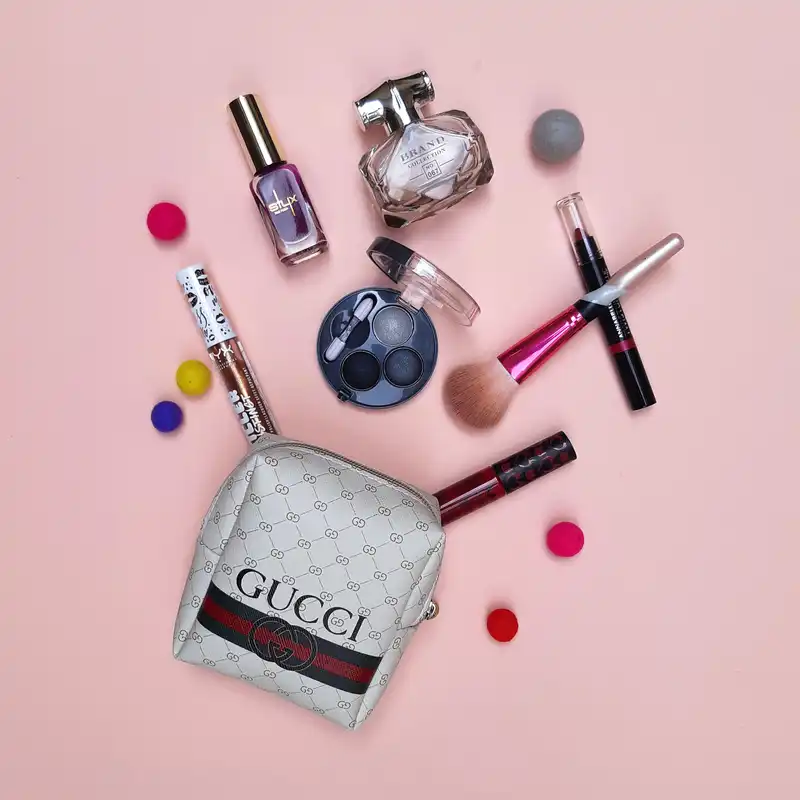 کیف لوازم آرایش زنانه طرح گوچی مدل CB-011