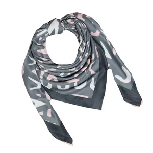 روسری زنانه مدل ابریشم کج راه دست دوز قواره 130 کد SK-CI97M5