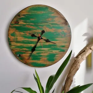 ساعت دیواری مدل روستایی