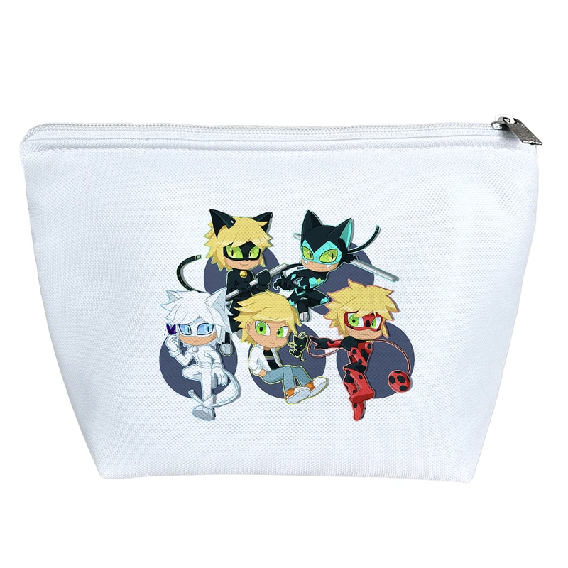 کیف لوازم آرایش دخترانه خندالو مدل پسر گربه ای کد 2302