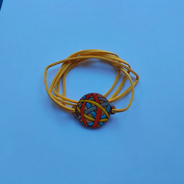 دستبند زنانه مدل بندی چوبی توپ والیبال کد HC430 دستبند زنانه مدل بندی چوبی توپ والیبال کد HC430