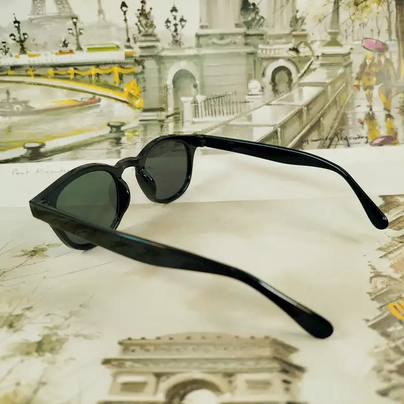 عینک آفتابی بچگانه مدل CH11 کد BL