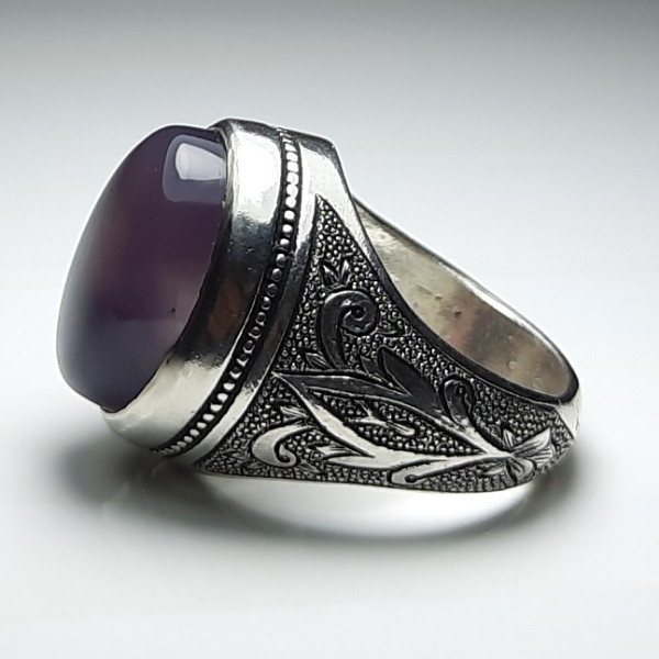 انگشتر نقره مردانه مدل قلمزنی عقیق انگشتر نقره مردانه مدل قلمزنی عقیق