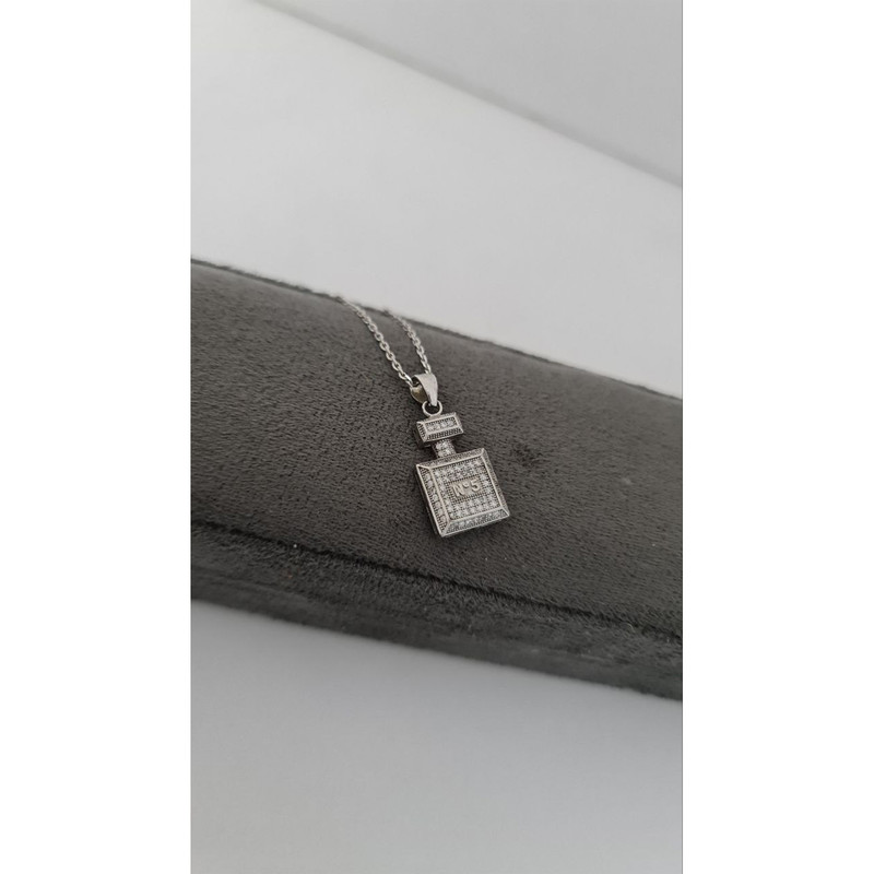 گردنبند نقره زنانه لیردا مدل مربع فانتزی کد kmed 2011