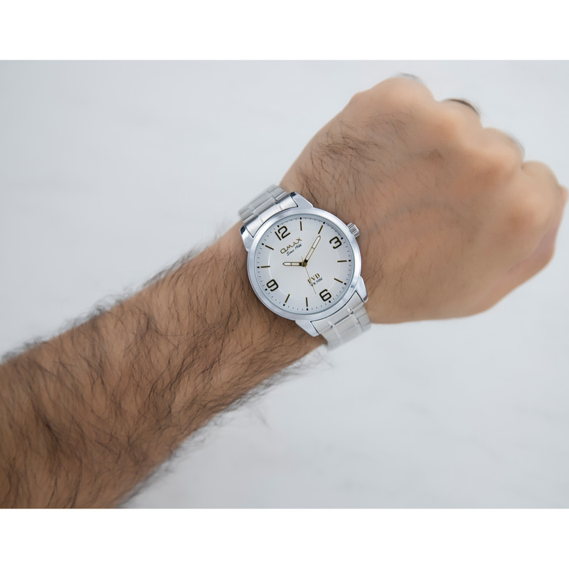 ساعت مچی عقربه‌ای مردانه اوماکس مدل OJSB003I038
