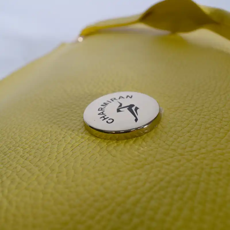 کیف دوشی زنانه چرمیران مدل PA1194