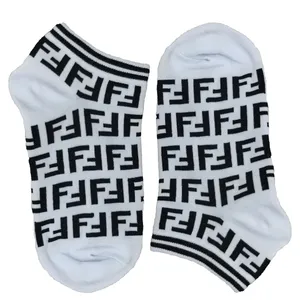 جوراب مدل پانایس