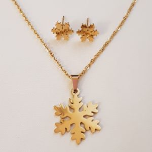 نقد و بررسی نیم ست زنانه مدل دانه برف استیل 3206 توسط خریداران