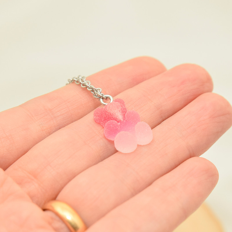 آویز ساعت زنانه دلنار گالری مدل پاستیل خرسی