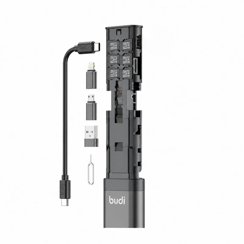 کارت‌خوان بودی مدل DC536B به همراه سوزن سیم‌کارت و کابل تبدیل USB-C و سه عدد تبدیل USB