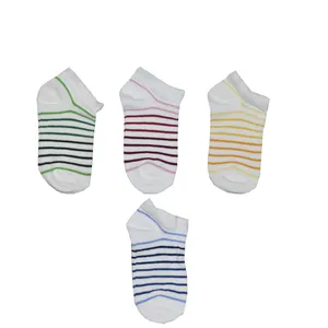 جوراب بچگانه ال سی وایکیکی مدل 856232 مجموعه 4 عددی