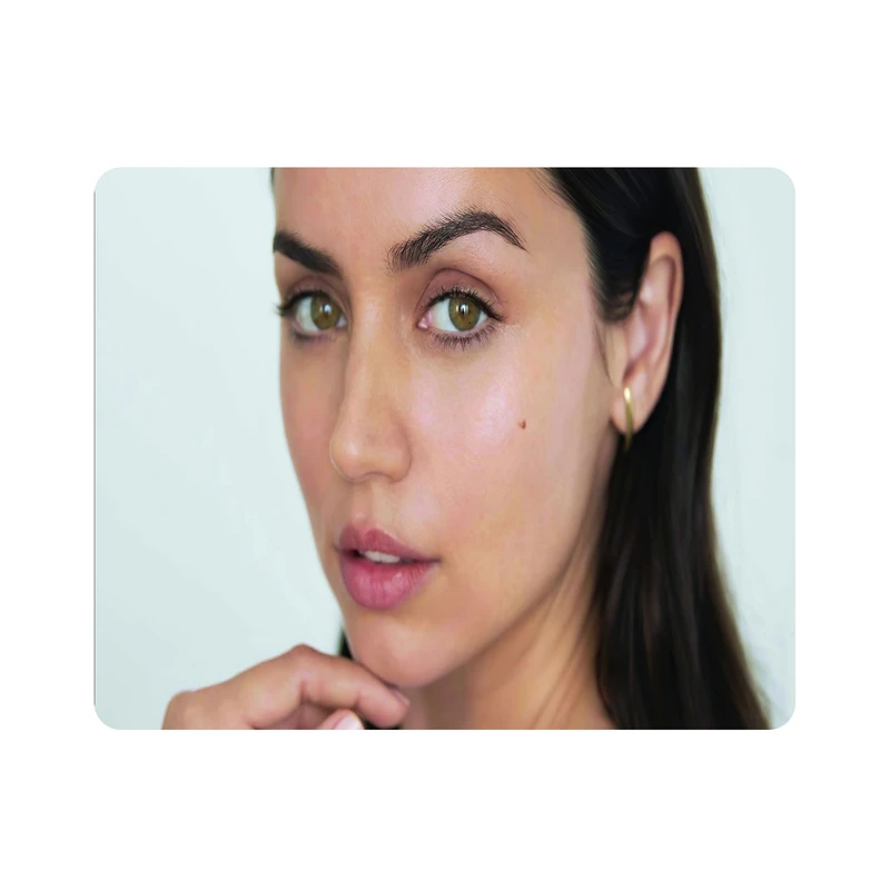 ماوس پد اطلس آبی طرح  بازیگر آنا د آرماس  مدل T6322