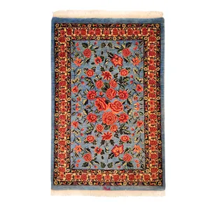 فرش دستباف دومتری طرح گل فرنگ مدل HA35