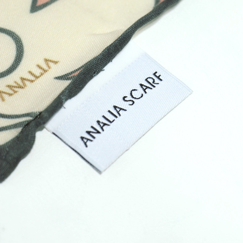 روسری زنانه آنالیا مدل نخی دور دوخت ترمه کد 9771