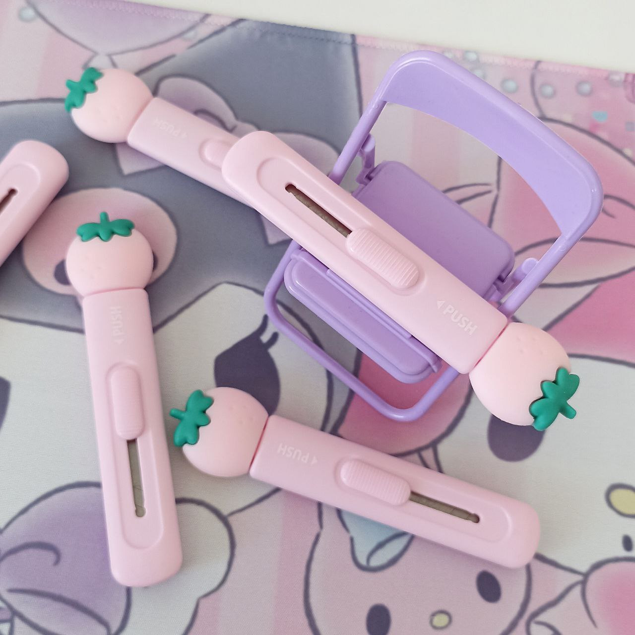 کاتر مدل توت فرنگی