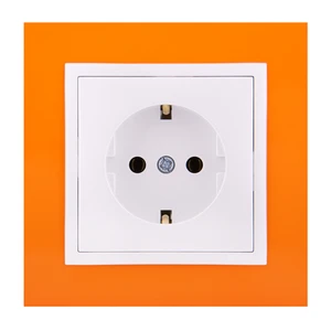 پریز برق ارت دار ایفاپل مدل LOGUS90 ANIMATO کد 90910TJG/21130/90631