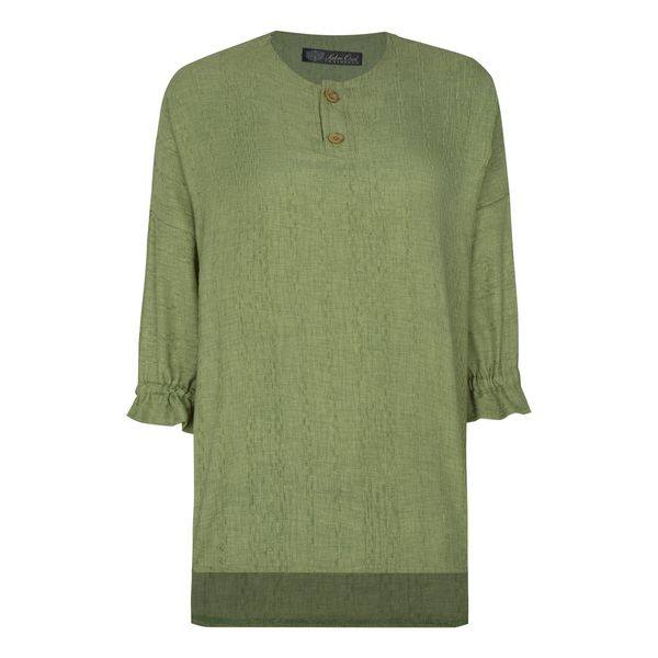 شومیز آستین سه ربع یقه دکمه دار زنانه مدل سوفیا بافت کوک دوزی طرح ساده کد8373