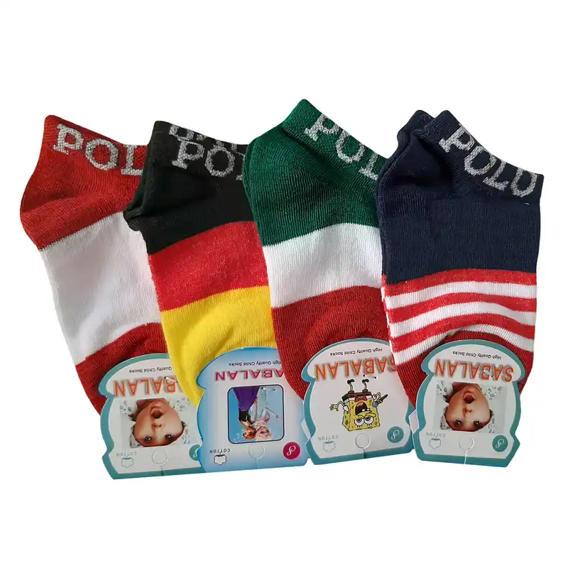 جوراب پسرانه مدل پرچم کد 031 مجموعه 4 عددی