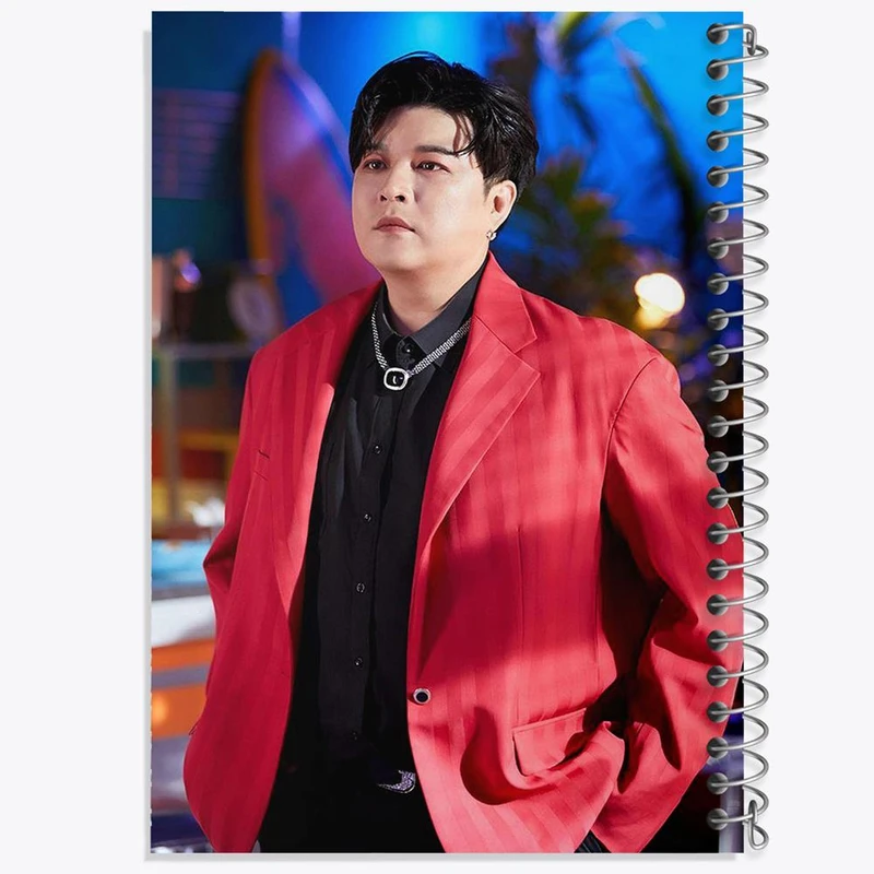 دفتر مشق 100 برگ خندالو طرح شین دونگ گروه سوپر جونیور Super Junior کد 21424