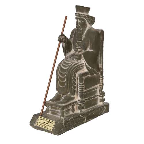 تندیس مدل داریوش بر تخت کد 129