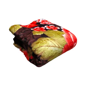 پتو مسافرتی مدل برجسته کد 06 سایز 180×230 سانتی متر 