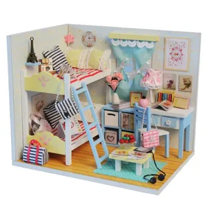 ساختنی مدل خانه عروسک