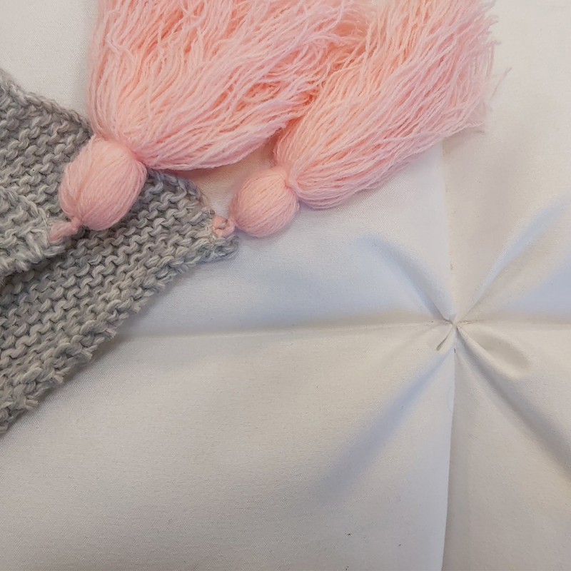 بالش مدل هتلی